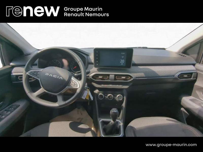 DACIA Sandero d’occasion à vendre à SAINT PIERRE LES NEMOURS chez DPL - SNCA (Photo 18)