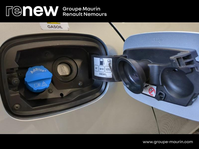 RENAULT Megane d’occasion à vendre à SAINT PIERRE LES NEMOURS chez DPL - SNCA (Photo 11)