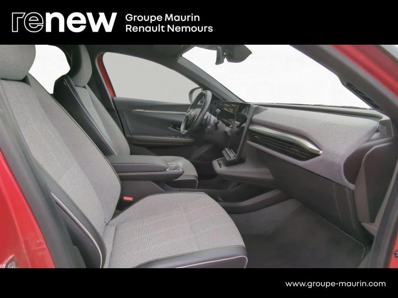 RENAULT Megane d’occasion à vendre à SAINT PIERRE LES NEMOURS chez DPL - SNCA (Photo 17)