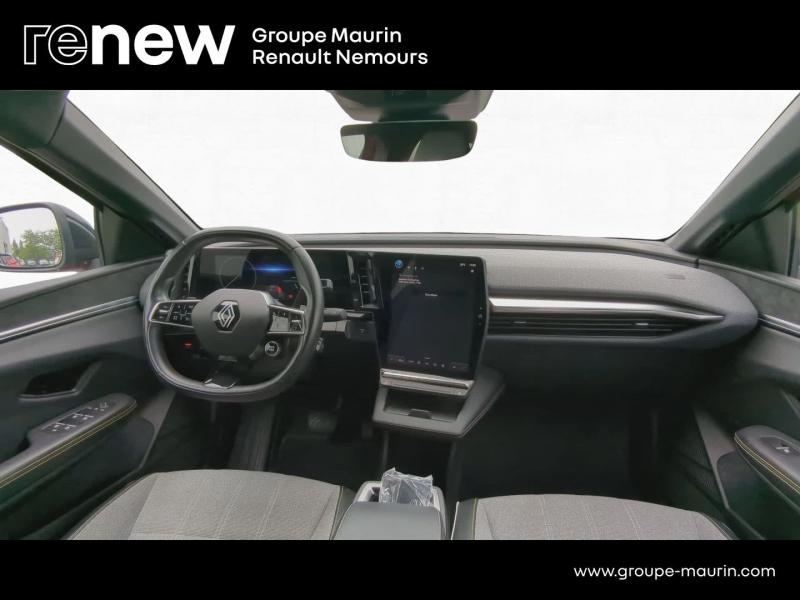 RENAULT Megane d’occasion à vendre à SAINT PIERRE LES NEMOURS chez DPL - SNCA (Photo 18)
