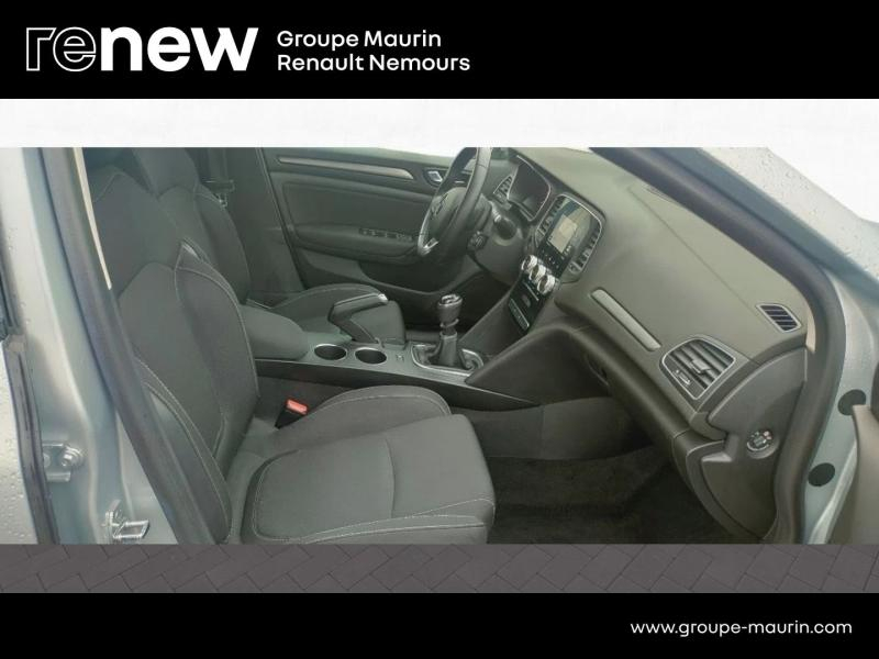 RENAULT Megane d’occasion à vendre à SAINT PIERRE LES NEMOURS chez DPL - SNCA (Photo 14)