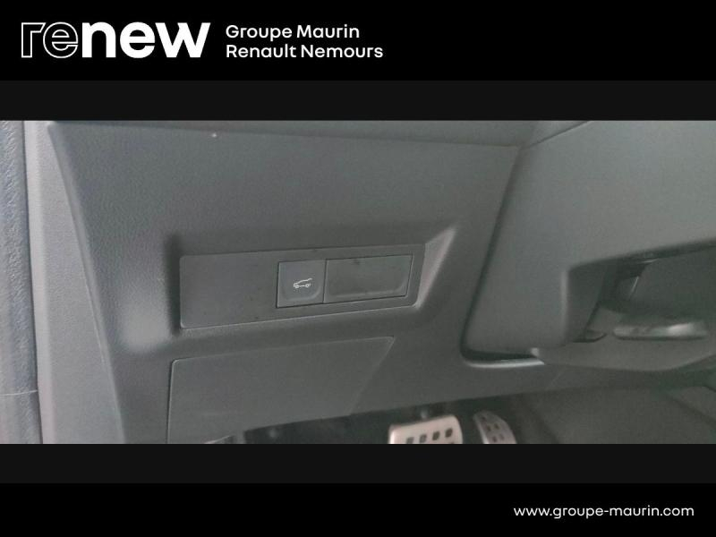 RENAULT  d’occasion à vendre à SAINT PIERRE LES NEMOURS chez DPL - SNCA (Photo 20)
