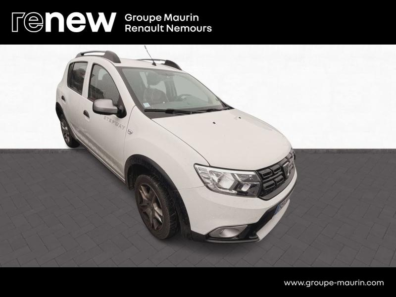 DACIA Sandero d’occasion à vendre à SAINT PIERRE LES NEMOURS chez DPL - SNCA (Photo 4)