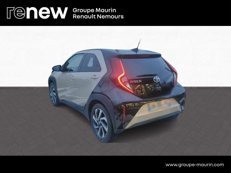 TOYOTA Aygo X d’occasion à vendre à SAINT PIERRE LES NEMOURS chez DPL - SNCA (Photo 4)