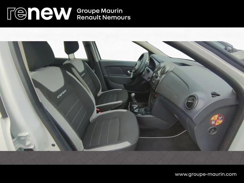 DACIA Sandero d’occasion à vendre à SAINT PIERRE LES NEMOURS chez DPL - SNCA (Photo 15)