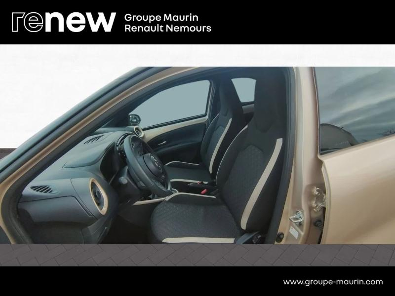 TOYOTA Aygo X d’occasion à vendre à SAINT PIERRE LES NEMOURS chez DPL - SNCA (Photo 16)