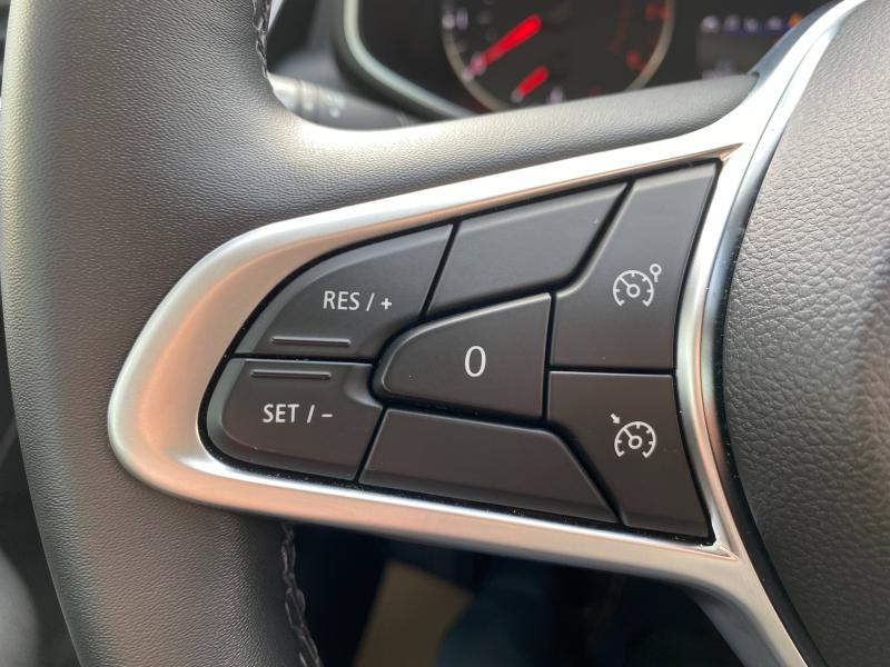 RENAULT Clio d’occasion à vendre à SAINT PIERRE LES NEMOURS chez DPL - SNCA (Photo 14)