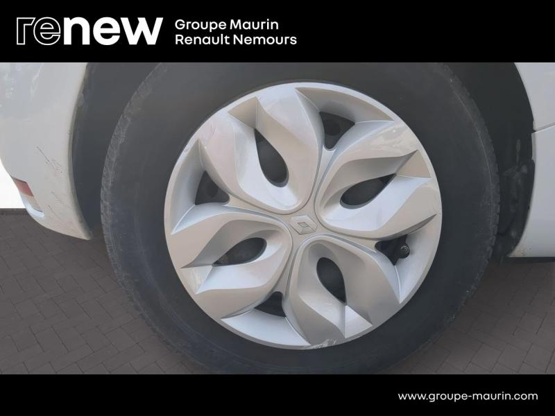 RENAULT Zoe d’occasion à vendre à SAINT PIERRE LES NEMOURS chez DPL - SNCA (Photo 8)