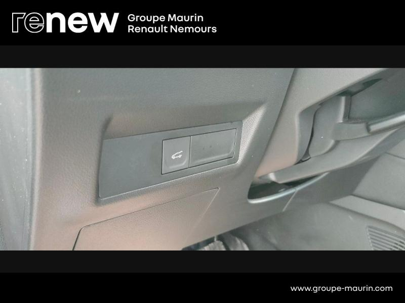 RENAULT  d’occasion à vendre à SAINT PIERRE LES NEMOURS chez DPL - SNCA (Photo 20)