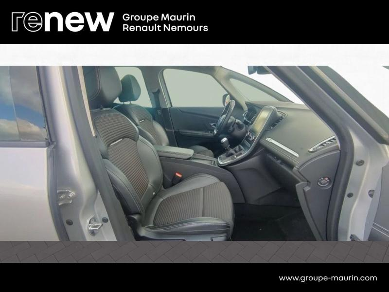 RENAULT Scenic d’occasion à vendre à SAINT PIERRE LES NEMOURS chez DPL - SNCA (Photo 15)
