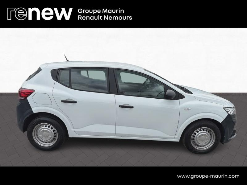DACIA Sandero d’occasion à vendre à SAINT PIERRE LES NEMOURS chez DPL - SNCA (Photo 9)