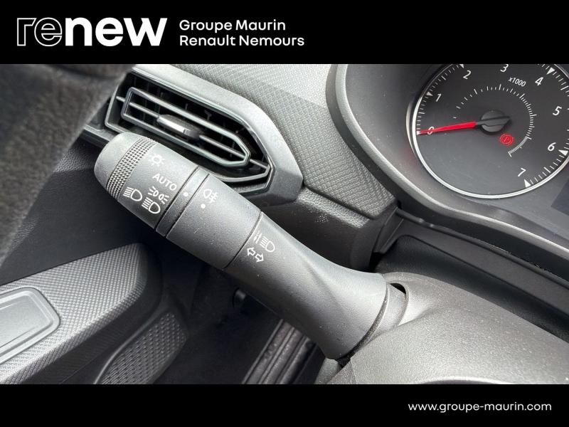 DACIA Sandero d’occasion à vendre à SAINT PIERRE LES NEMOURS chez DPL - SNCA (Photo 19)